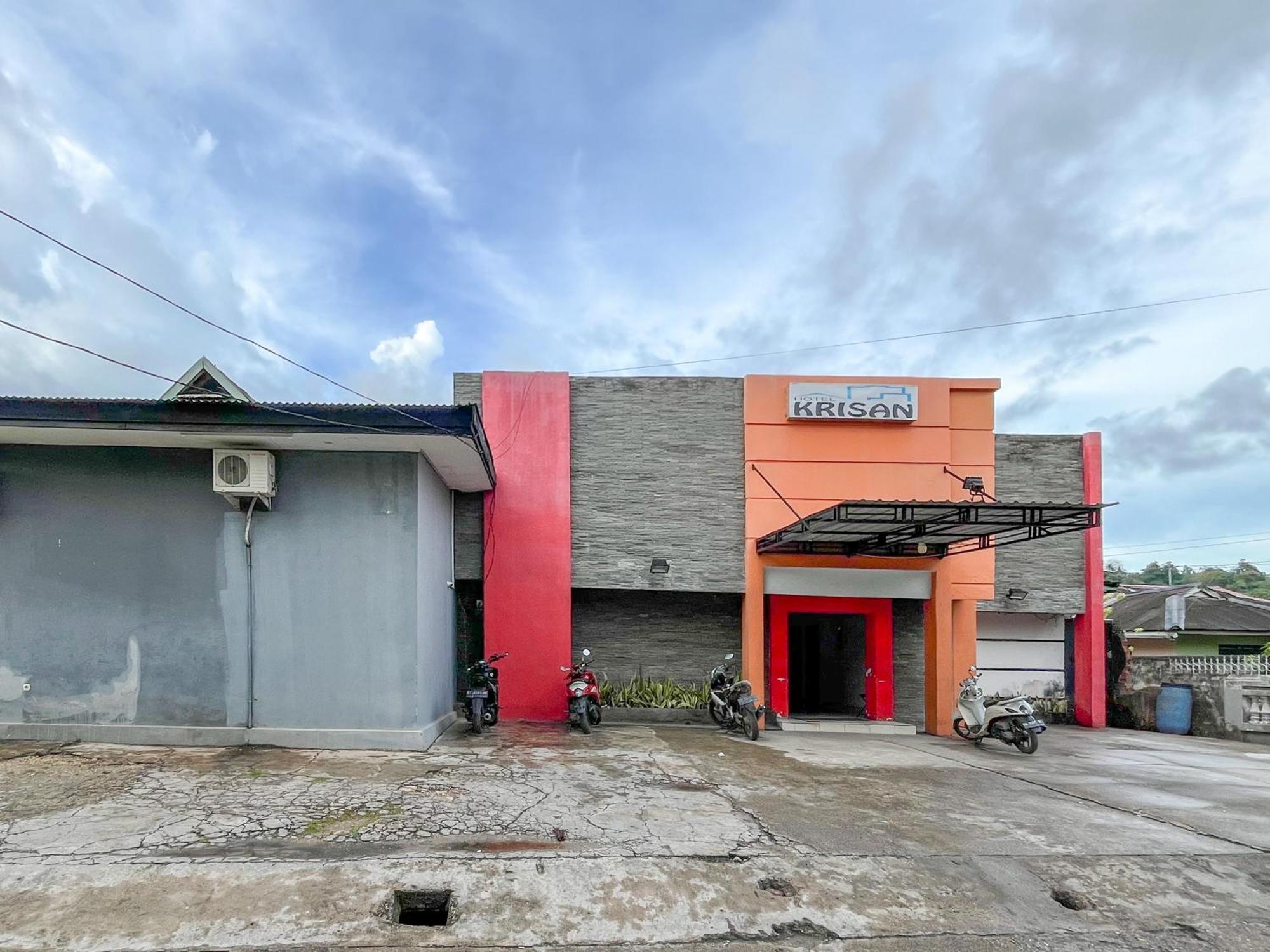 Hotel Reddoorz At Krisan Kendari Pulupanda Zewnętrze zdjęcie